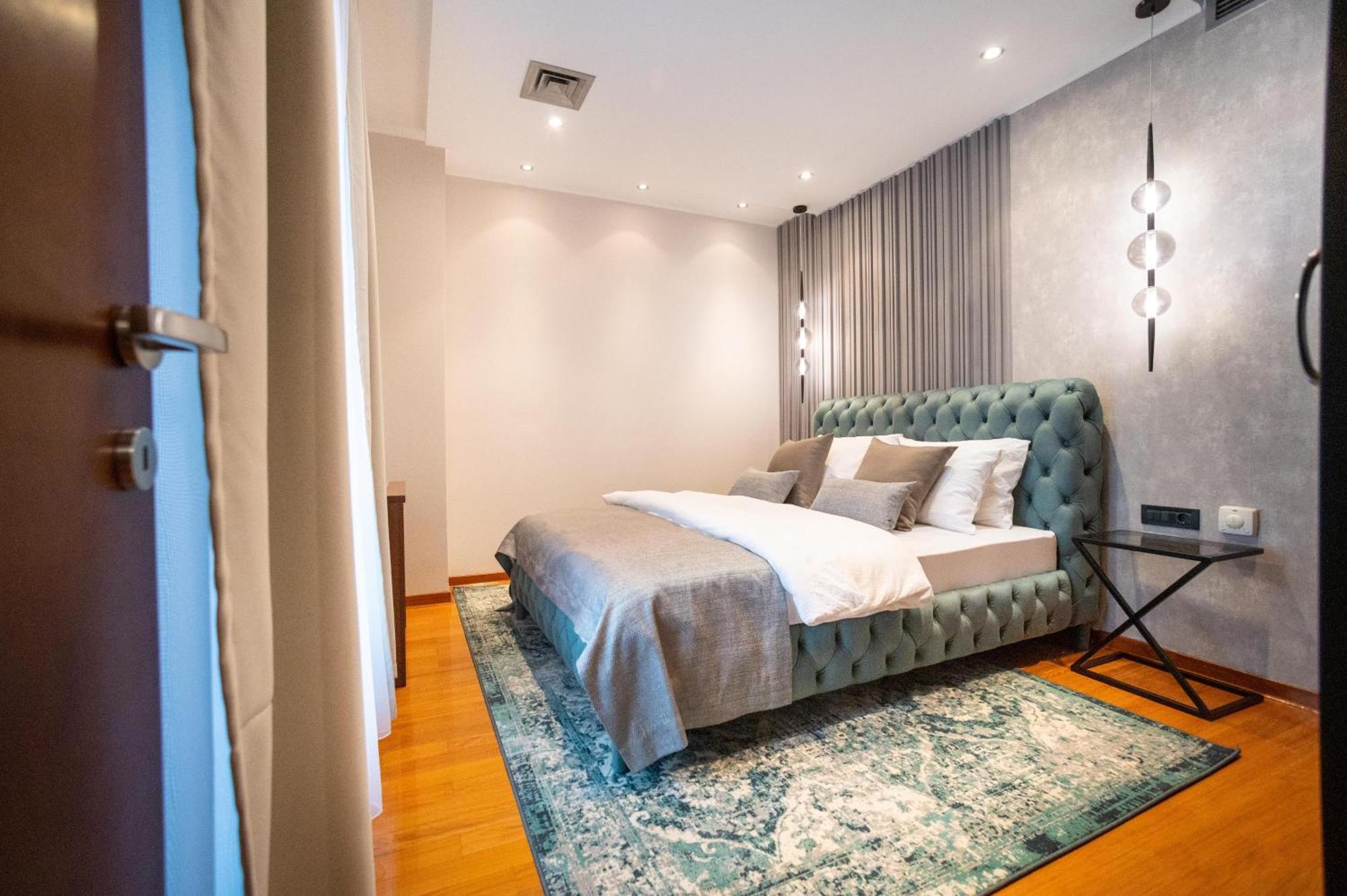 Natali Luxury Suites- Mini Rooms Белград Экстерьер фото