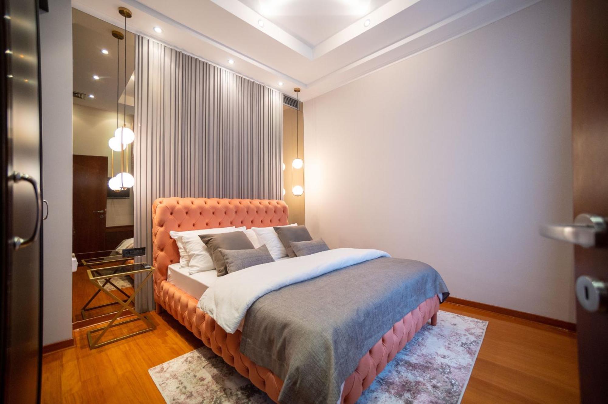 Natali Luxury Suites- Mini Rooms Белград Экстерьер фото