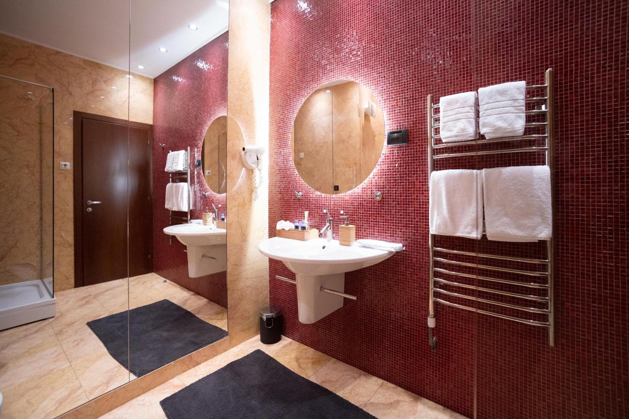 Natali Luxury Suites- Mini Rooms Белград Экстерьер фото